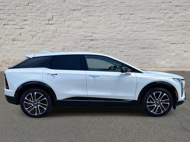 new 2025 Cadillac OPTIQ car, priced at $56,215