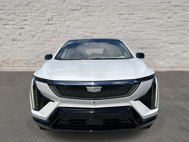 new 2025 Cadillac OPTIQ car, priced at $56,215