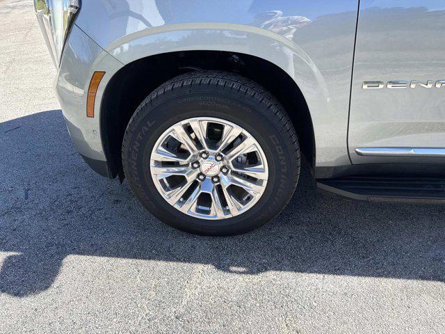 used 2025 GMC Yukon car, priced at $71,900
