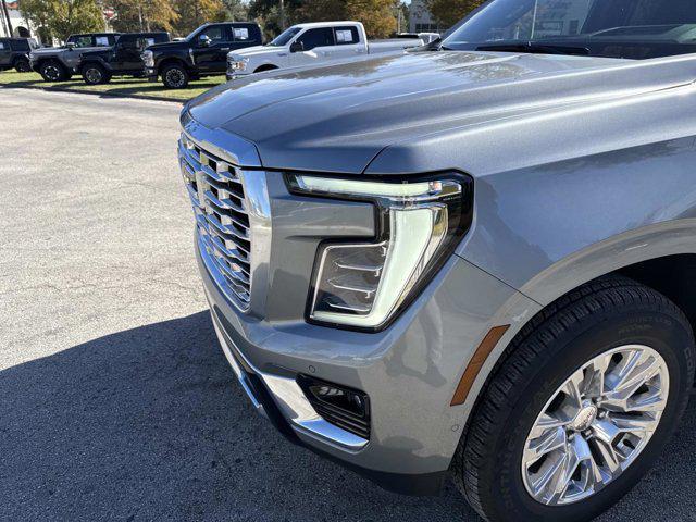 used 2025 GMC Yukon car, priced at $71,900