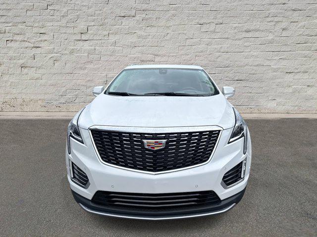 new 2025 Cadillac XT5 car, priced at $54,134