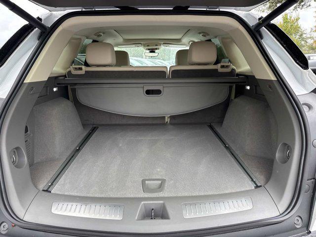 new 2025 Cadillac XT5 car, priced at $54,134