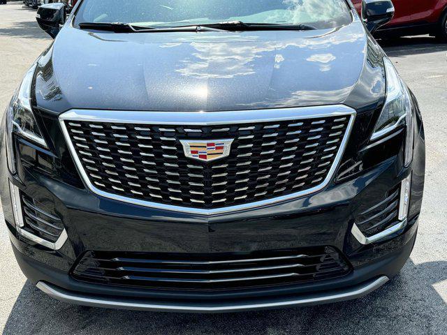 new 2024 Cadillac XT5 car, priced at $52,425