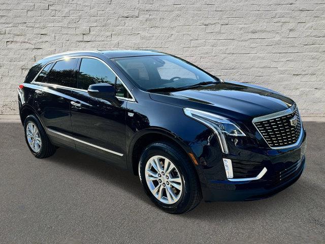 used 2022 Cadillac XT5 car, priced at $27,900