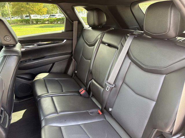 used 2021 Cadillac XT5 car, priced at $28,500