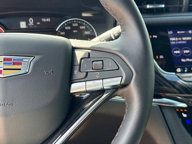 used 2025 Cadillac XT6 car, priced at $51,500