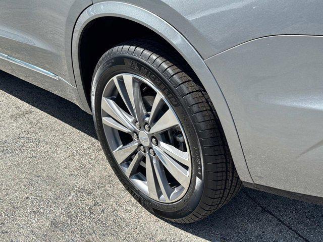 used 2025 Cadillac XT6 car, priced at $51,500