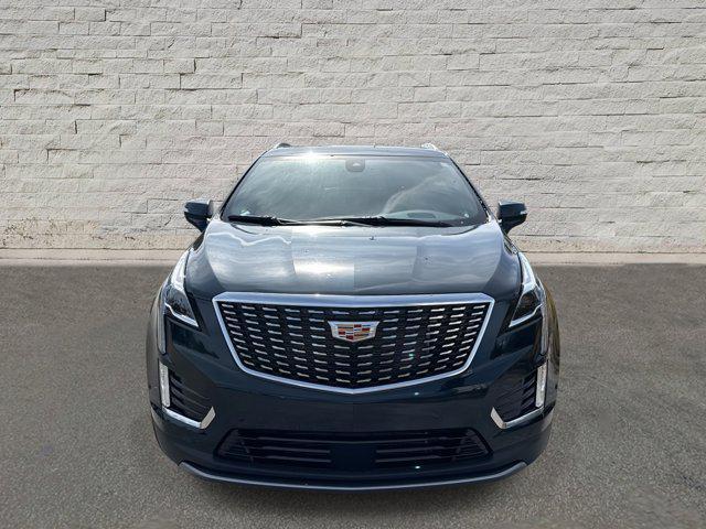 new 2025 Cadillac XT5 car, priced at $57,500