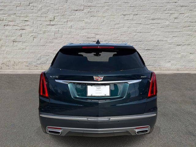 new 2025 Cadillac XT5 car, priced at $57,500