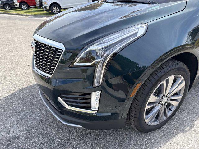 new 2025 Cadillac XT5 car, priced at $57,500