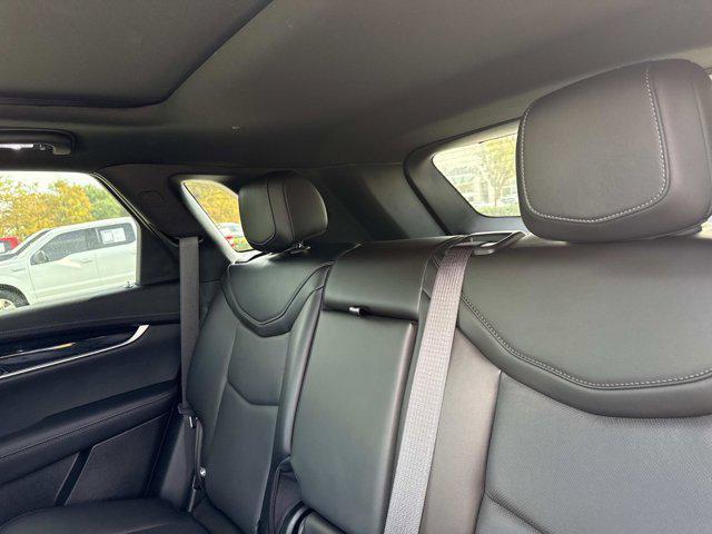 new 2025 Cadillac XT5 car, priced at $57,500