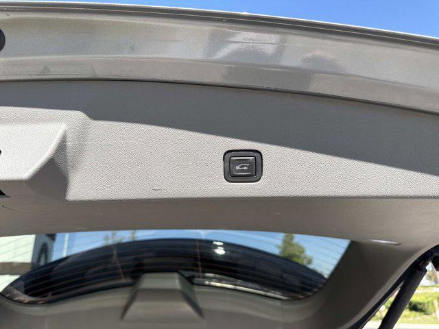 used 2025 Cadillac XT6 car, priced at $42,900