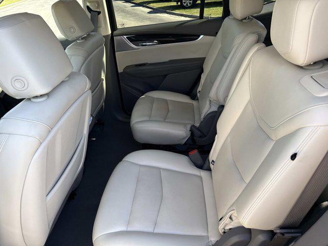 used 2025 Cadillac XT6 car, priced at $42,900