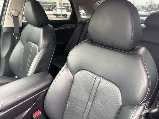 used 2023 Kia K5 car