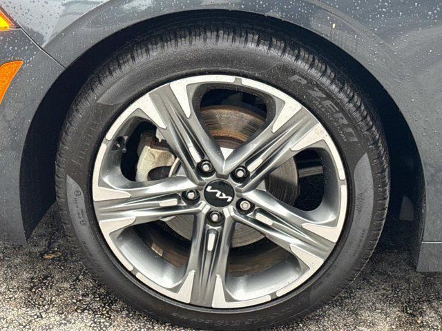 used 2023 Kia K5 car