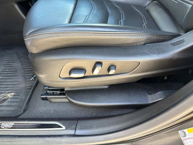 used 2024 Cadillac XT5 car, priced at $43,500