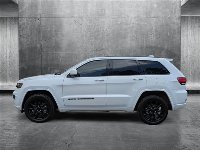 used 2022 Jeep Grand Cherokee car, priced at $28,499
