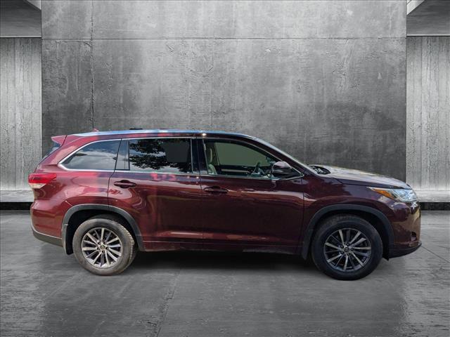 used 2017 Toyota Highlander car, priced at $22,999
