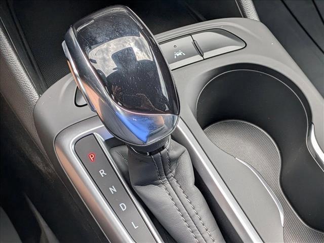 new 2025 Buick Envista car, priced at $25,749