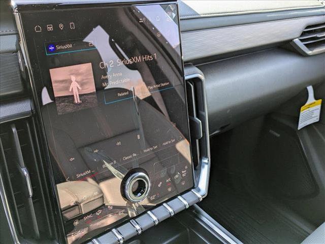new 2025 GMC Acadia car, priced at $52,999