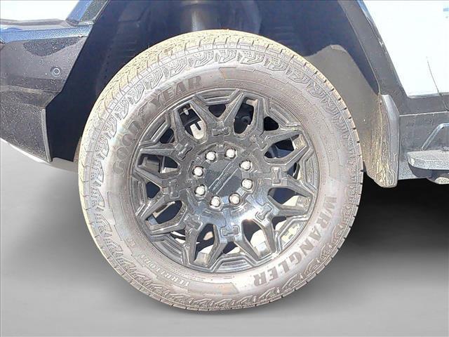 new 2025 GMC HUMMER EV SUV car, priced at $92,999