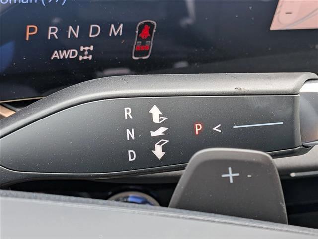 new 2025 Buick Envision car, priced at $39,999