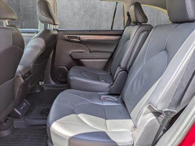 used 2023 Toyota Highlander Hybrid car, priced at $47,199