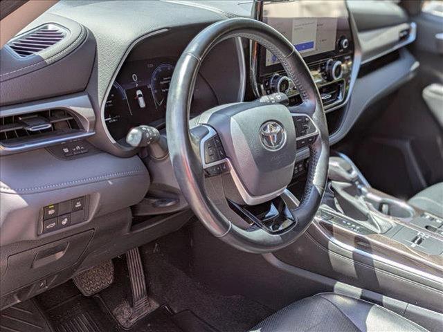 used 2023 Toyota Highlander Hybrid car, priced at $47,199