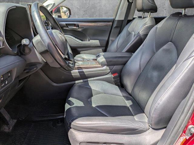 used 2023 Toyota Highlander Hybrid car, priced at $47,199