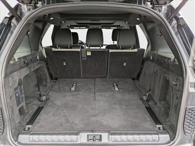 used 2021 Land Rover Discovery car, priced at $31,999