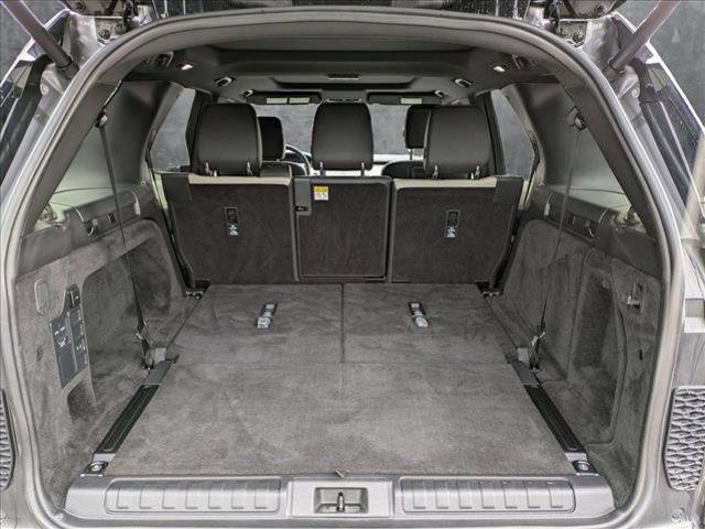 used 2021 Land Rover Discovery car, priced at $33,999