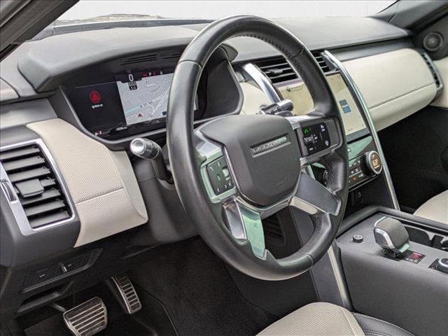 used 2021 Land Rover Discovery car, priced at $31,999