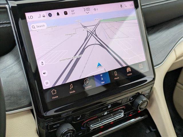 used 2022 Jeep Grand Cherokee car, priced at $34,499