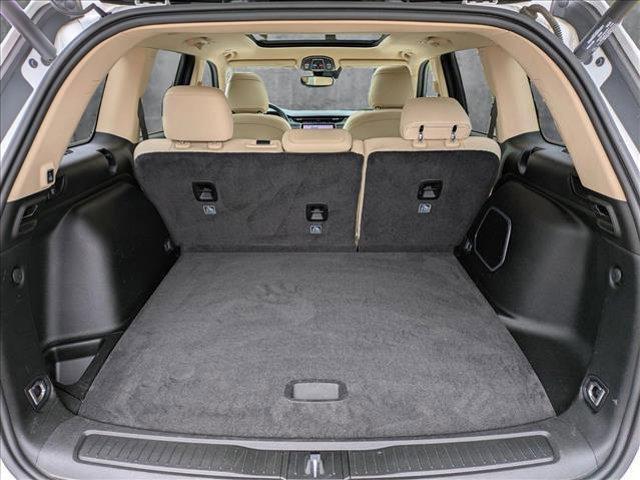 used 2022 Jeep Grand Cherokee car, priced at $34,499