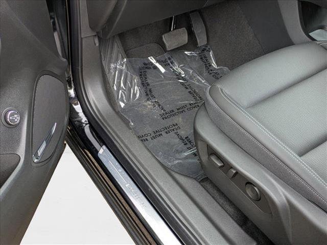 new 2025 Buick Envision car, priced at $36,298