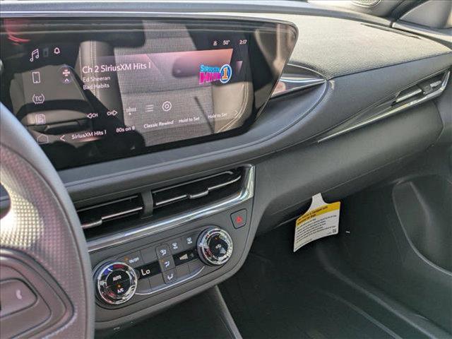 new 2025 Buick Envista car, priced at $23,999