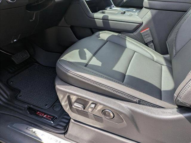 new 2025 GMC Sierra 2500 car, priced at $78,992