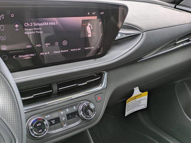 new 2025 Buick Envista car, priced at $25,049