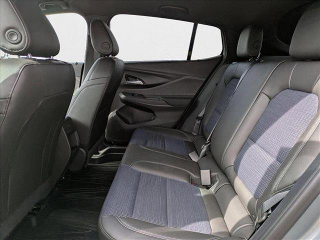 new 2025 Buick Envista car, priced at $25,049