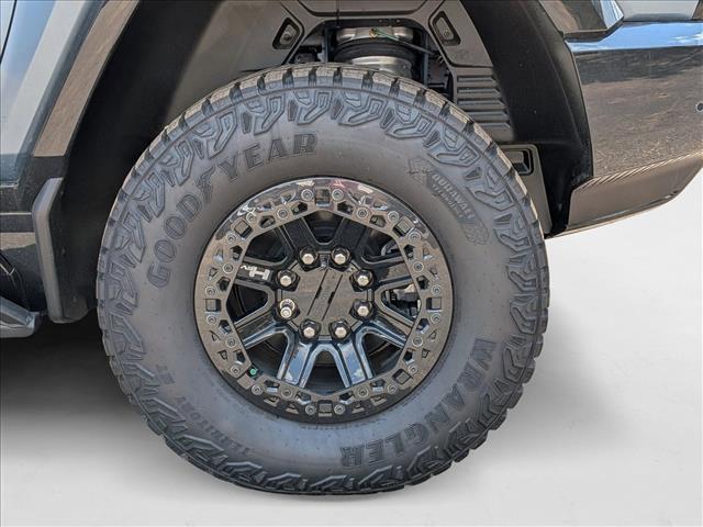 new 2024 GMC HUMMER EV SUV car, priced at $119,999