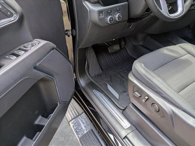new 2025 GMC Sierra 1500 car, priced at $52,699