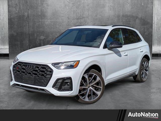 used 2022 Audi SQ5 car, priced at $43,799