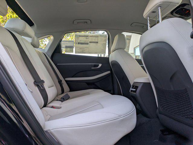 new 2025 Hyundai Sonata Hybrid car, priced at $32,705