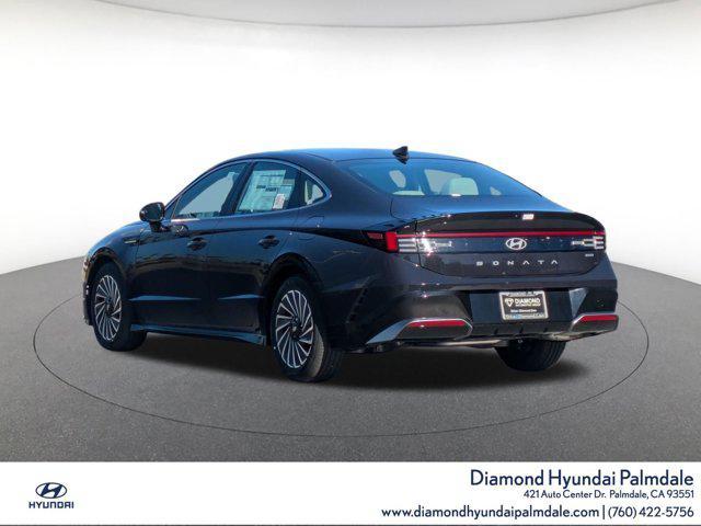 new 2025 Hyundai Sonata Hybrid car, priced at $32,705