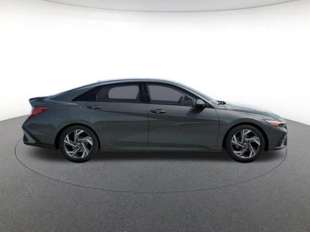 new 2024 Hyundai Elantra car, priced at $26,960