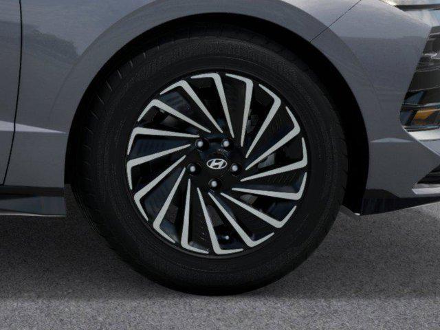 new 2025 Hyundai Sonata Hybrid car, priced at $32,958