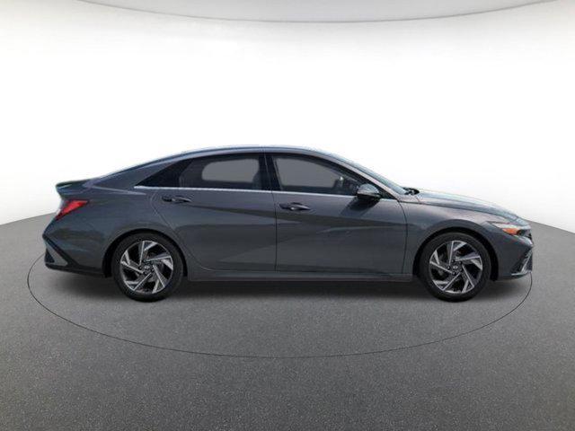 new 2024 Hyundai Elantra car, priced at $28,755