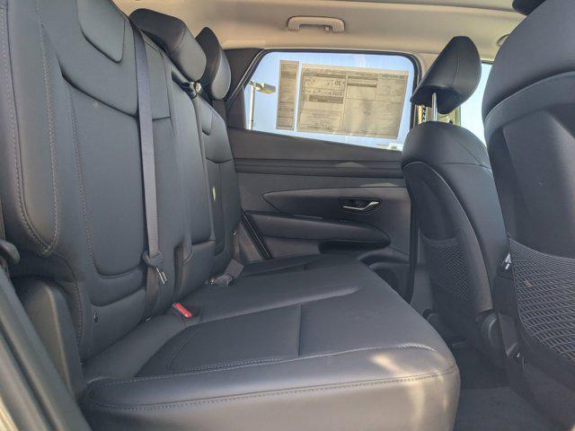 new 2025 Hyundai TUCSON Hybrid car, priced at $37,805