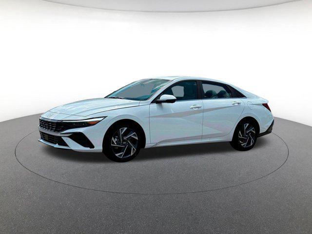 new 2025 Hyundai Elantra car, priced at $28,640