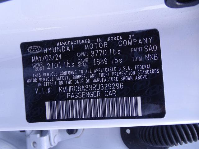 used 2024 Hyundai Venue car